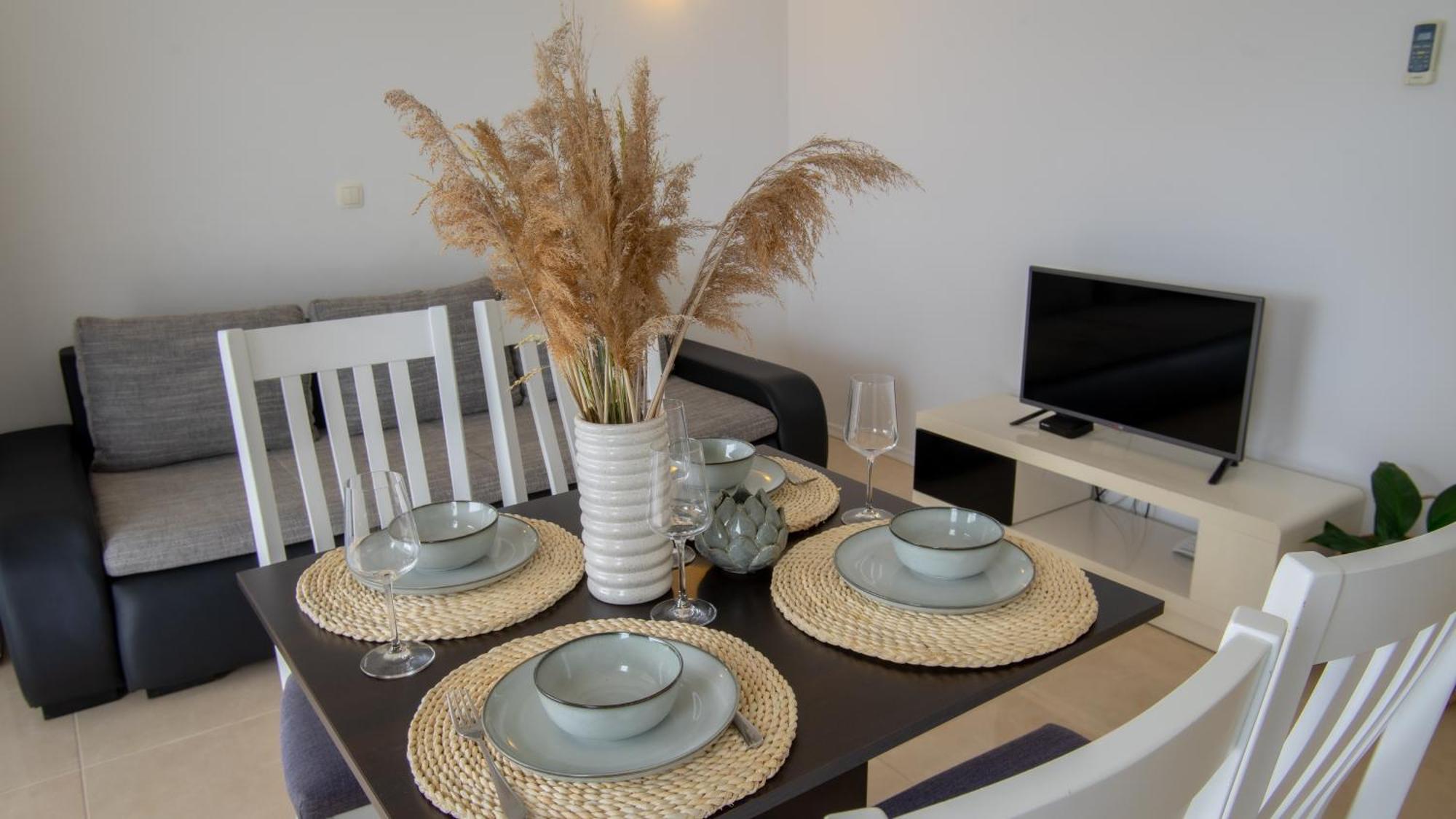 Apartment Antun - Adriatic Coast Retreat 블라체 객실 사진