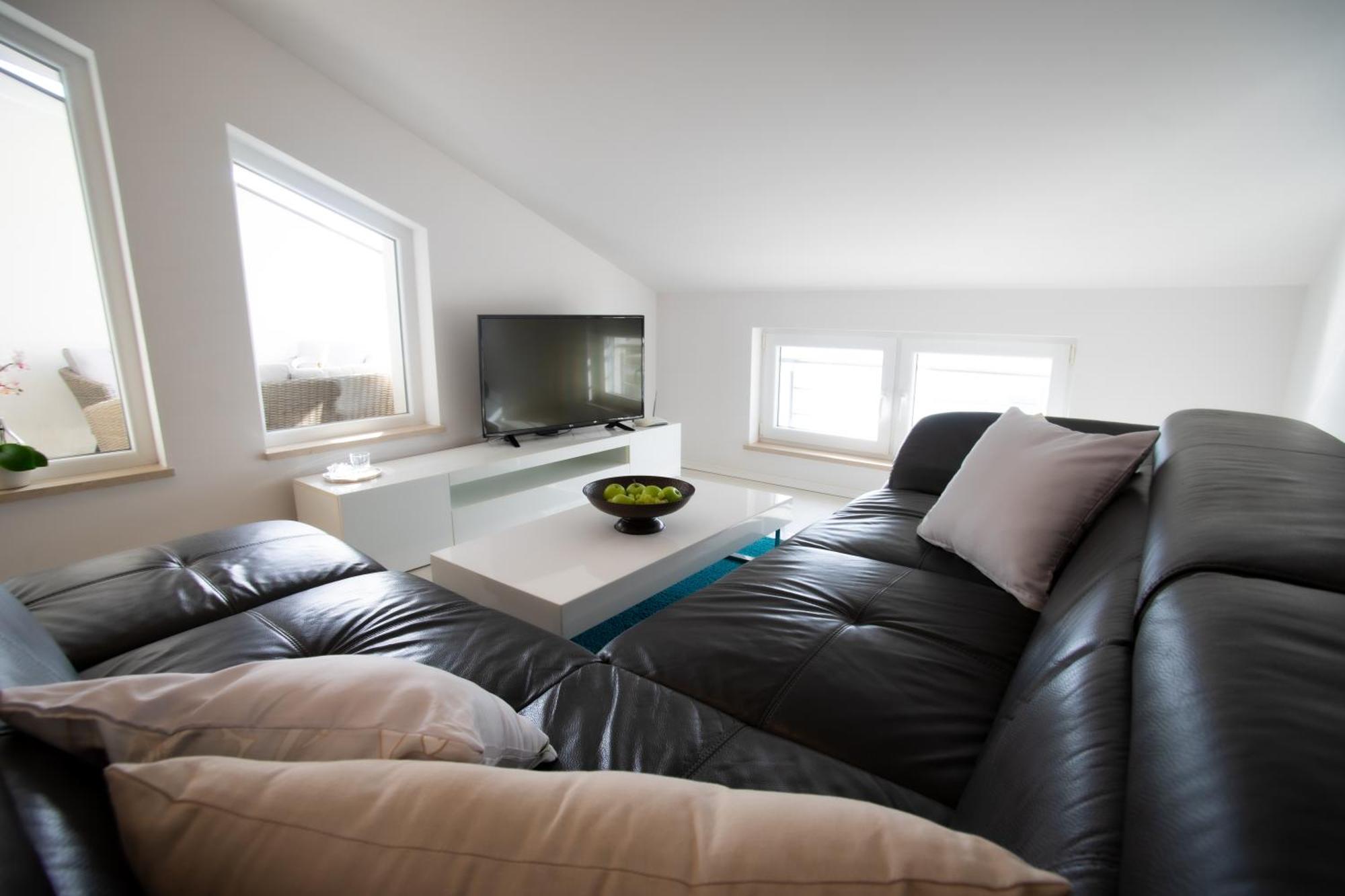 Apartment Antun - Adriatic Coast Retreat 블라체 객실 사진